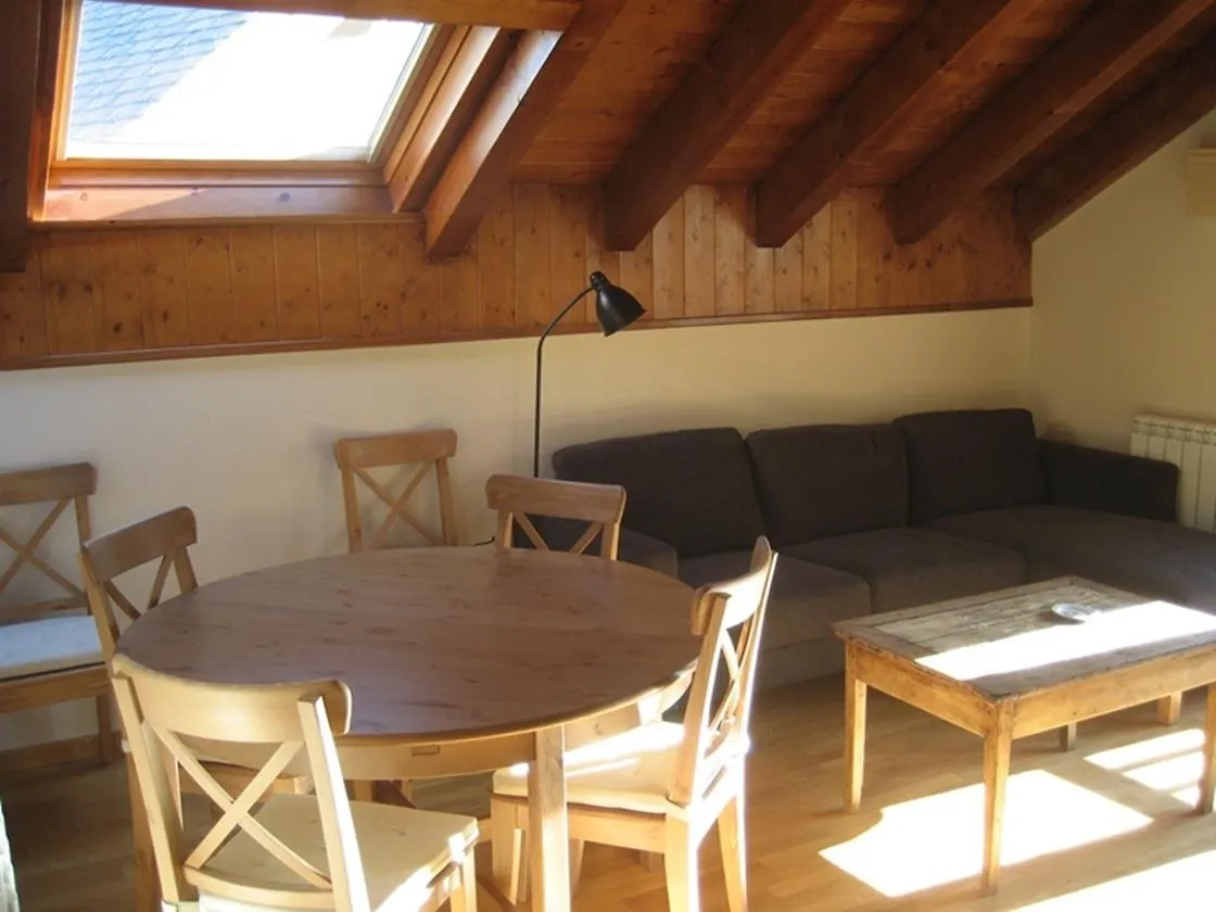 Apartment La Buhardilla De Isavarre